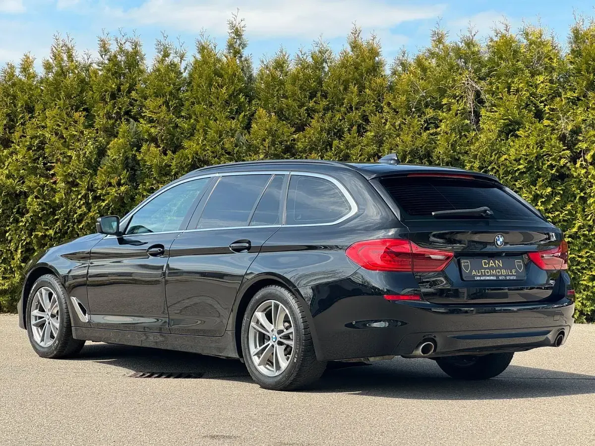 Gebraucht BMW 530 Sport Line 252 PS (185 kW) 2018 Schwarz Kombi