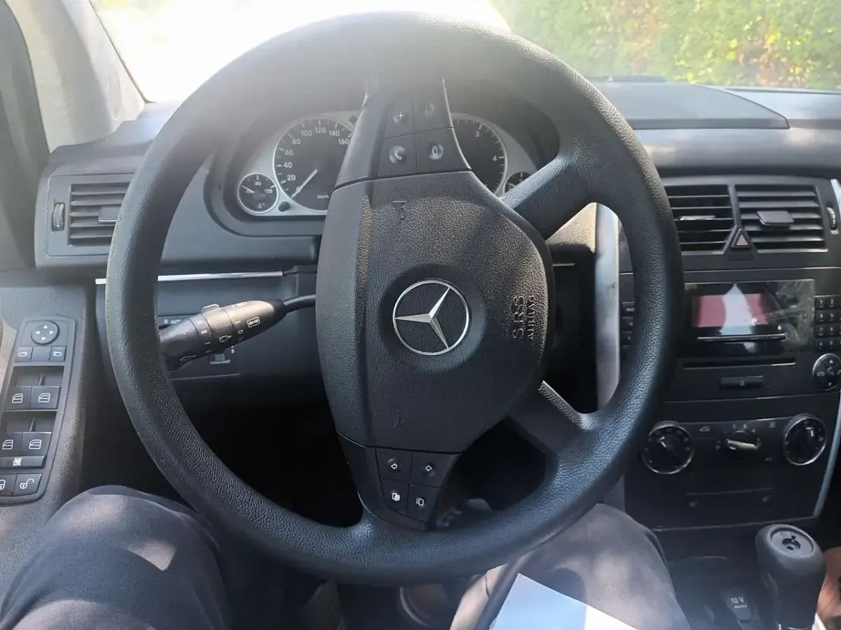 Gebraucht Mercedes B180 109 PS (80 kW) 2006 Van / Kleinbus