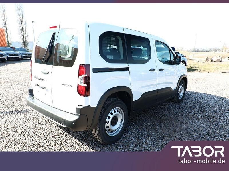 Neu Peugeot Rifter Active 102 PS (75 kW) 2025 Weiß Van / Kleinbus