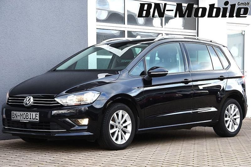 Schwarz Gebraucht 2016 VW Golf LOUNGE Limousine | 6.980 € (Fairer Preis) - Bild 1/4