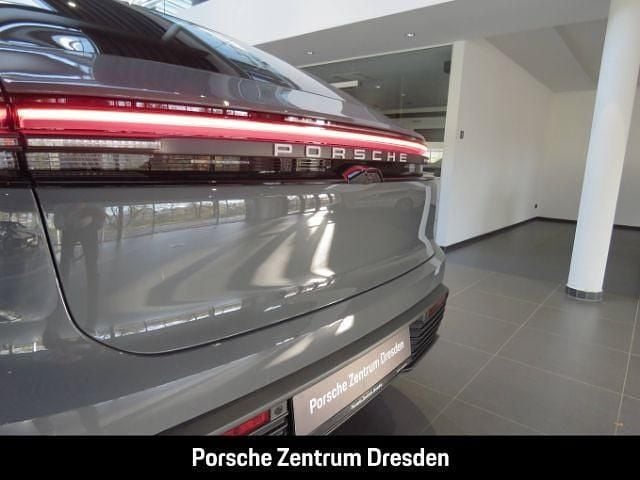 Gebraucht Porsche Macan 264 kW (360 PS) 2022 Andere farbe SUV