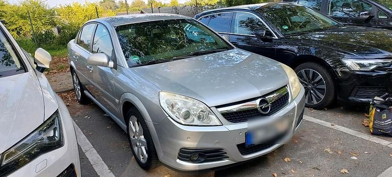 Silber Gebraucht 2007 Opel Vectra Limousine | 1.450 € (Guter Preis) - Bild 1/4