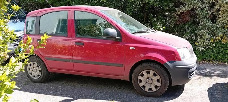 Rot Gebraucht 2008 Fiat Panda Kleinwagen | 750 € (Superpreis) - Bild 1/2