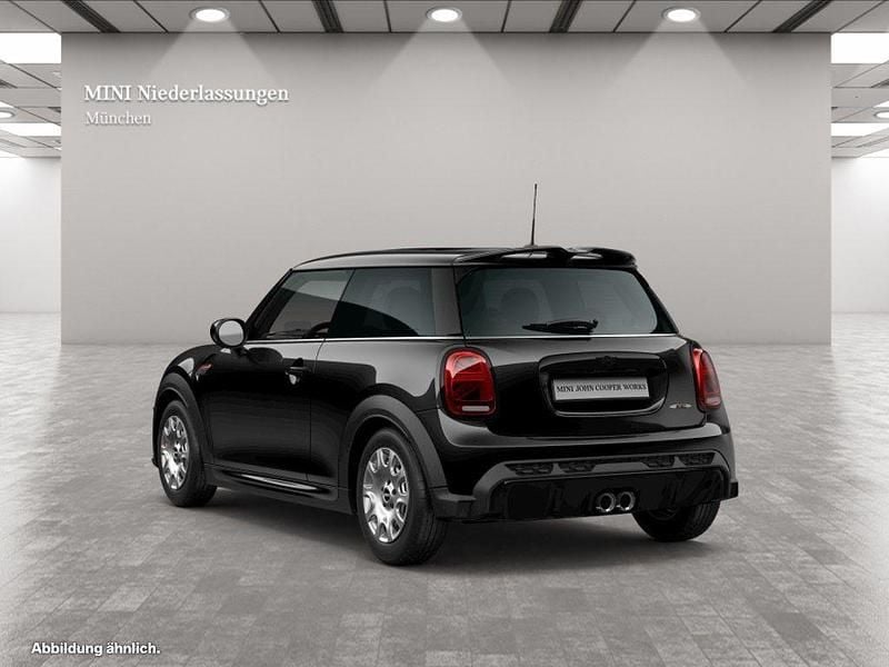 Gebraucht Mini John Cooper Works 231 PS (169 kW) 2023 Schwarz Kleinwagen