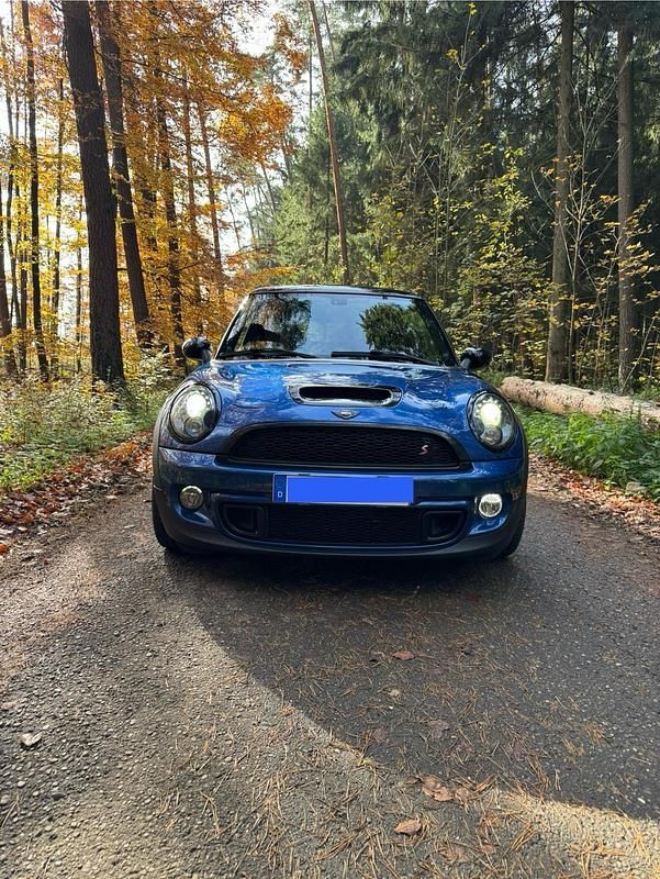 Blau Gebraucht 2013 Mini Cooper S Kleinwagen | 9.000 € (Fairer Preis) - Bild 1/3
