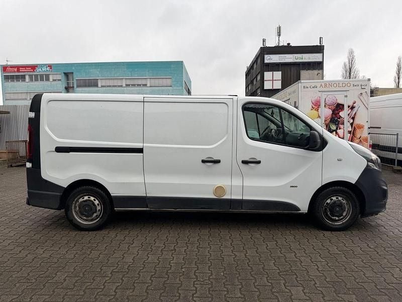 Gebraucht Opel Vivaro 120 PS (88 kW) 2016 Weiß Van / Kleinbus
