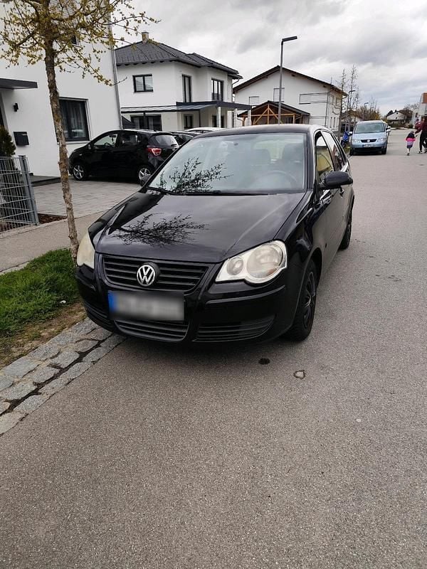 Gebraucht VW Polo 68 PS (50 kW) 2008 Schwarz Kleinwagen