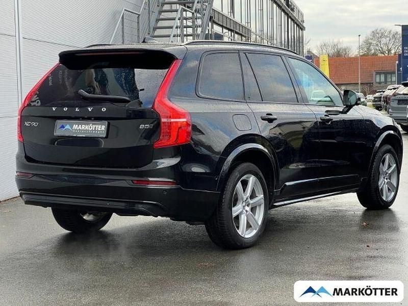 Gebraucht Volvo XC90 Ultimate 235 PS (172 kW) 2022 Onyx black / metallic SUV