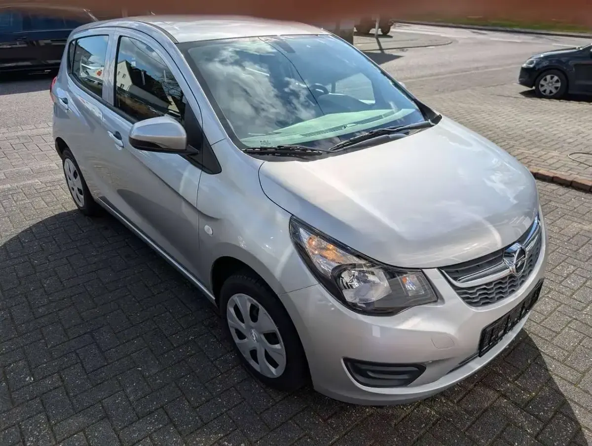 Gebraucht Opel Karl 73 PS (53 kW) 2018 Argonsilber metallic Kleinwagen