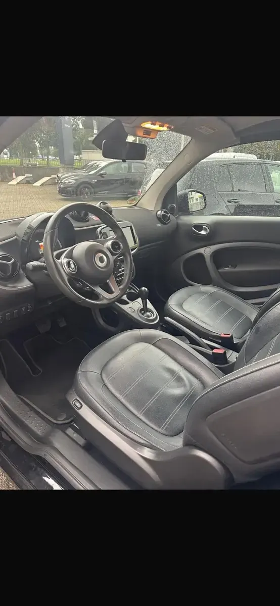 Gebraucht Smart ForTwo Cabrio 94 PS (69 kW) 2016 Andere farben Cabrio