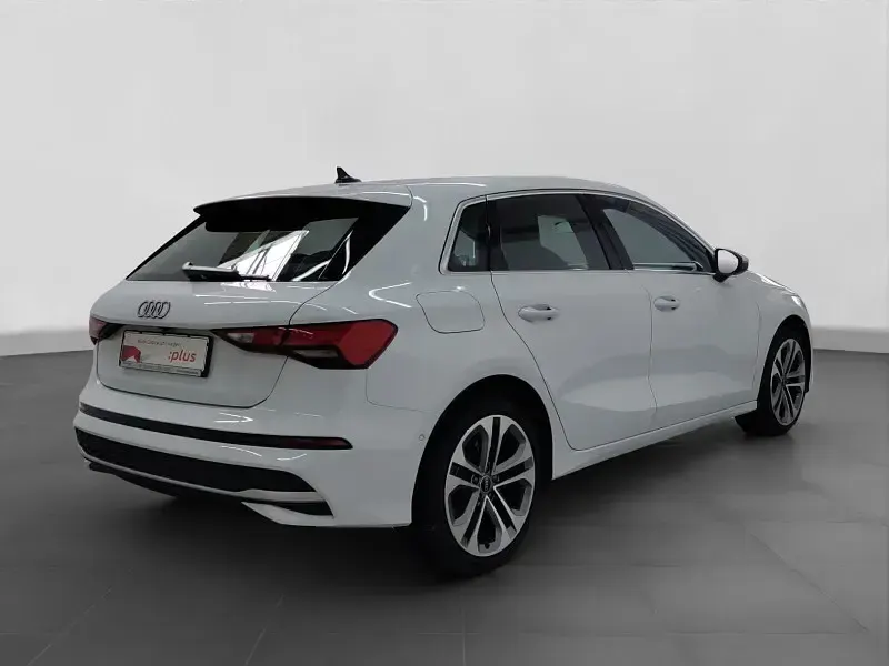 Brugt Audi A3 Advanced 116 HK (85 kW) 2025 Hvid Sedan