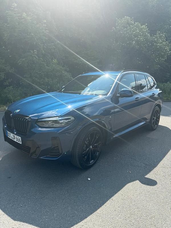 Gebraucht BMW X3 190 PS (139 kW) 2022 Blau SUV