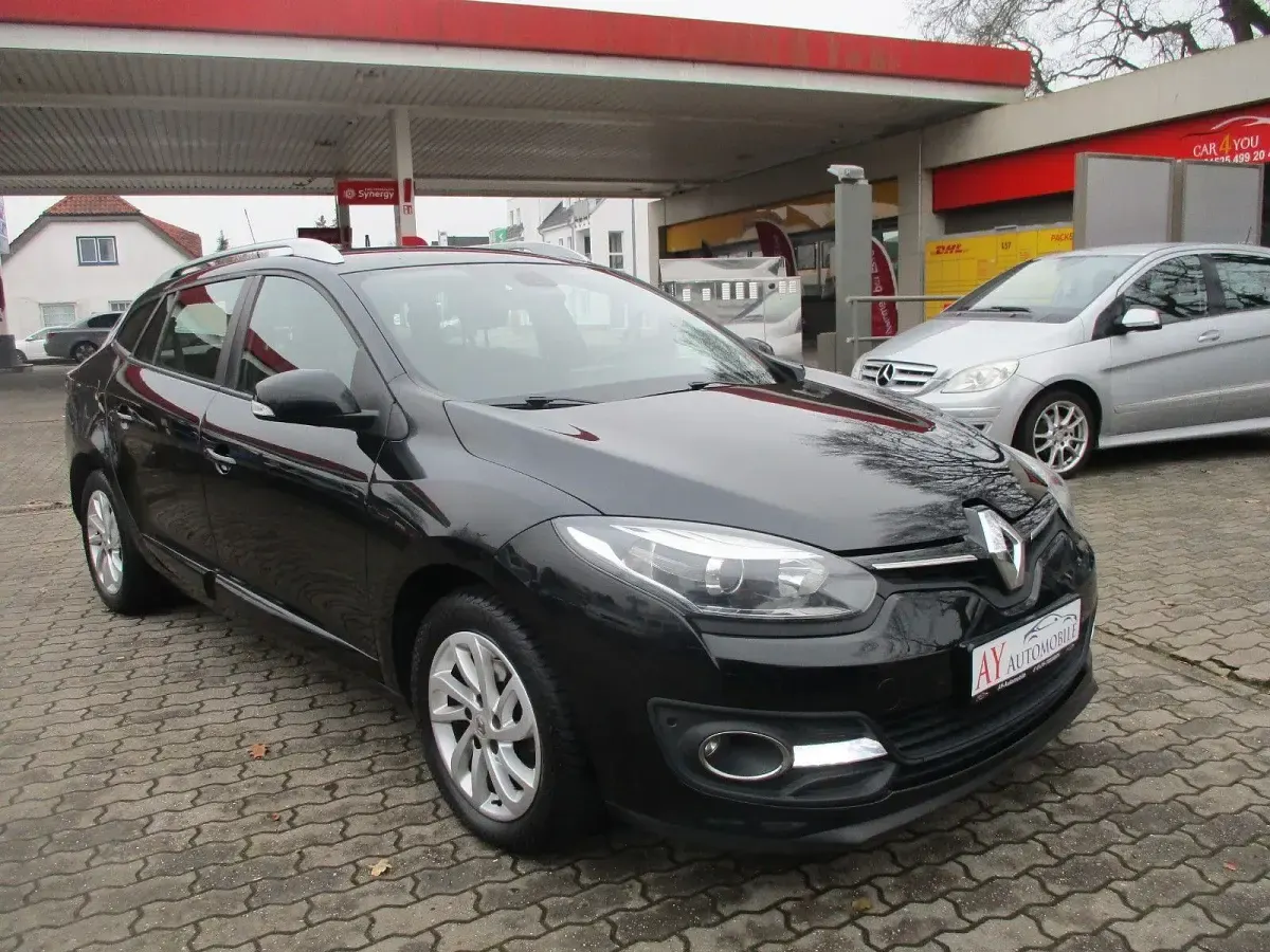 Gebraucht Renault Mégane GrandTour Initiale Paris 110 PS (80 kW) 2014 Schwarz Kombi