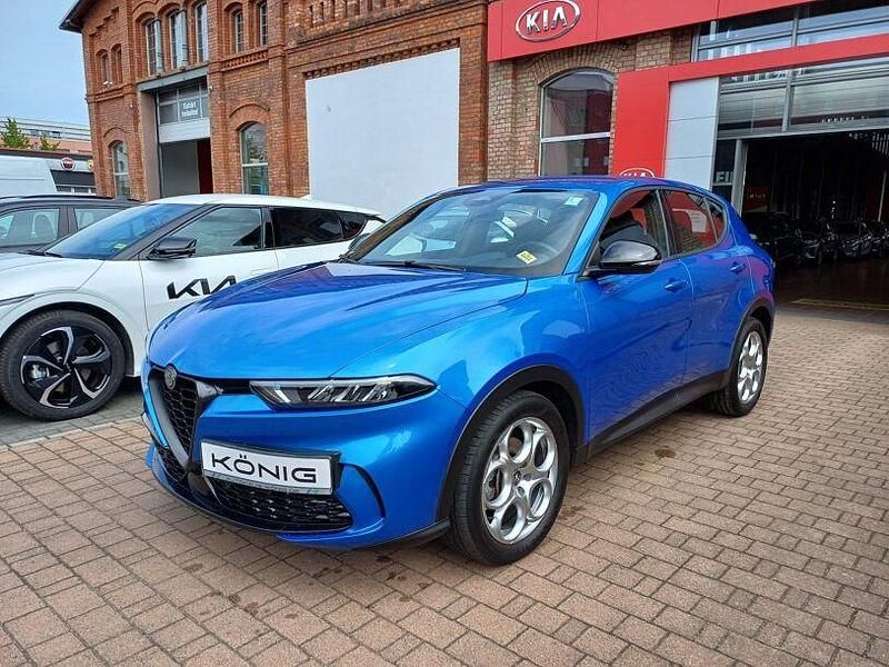 Blau Gebraucht 2023 Alfa Romeo Sprint Sprint Coupé | 25.990 € (Fairer Preis) - Bild 1/4