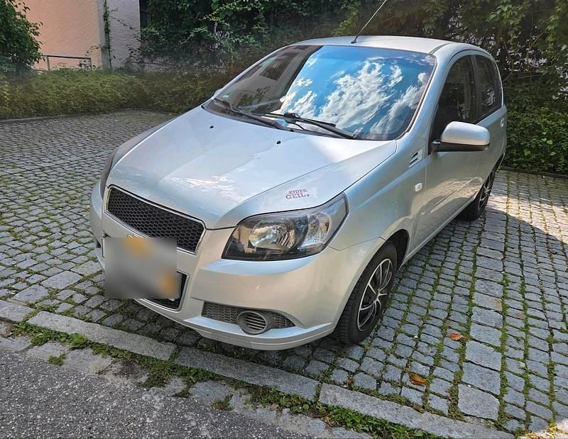 Silber Gebraucht 2011 Chevrolet Aveo LS Kleinwagen | 1.750 € (Superpreis) - Bild 1/4