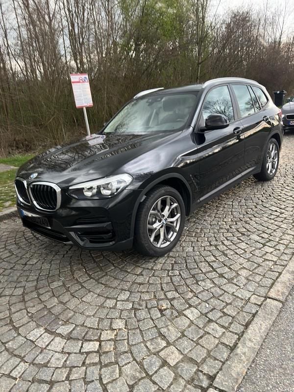 Schwarz Gebraucht 2020 BMW X3 SUV | 29.190 € (Guter Preis) - Bild 1/4