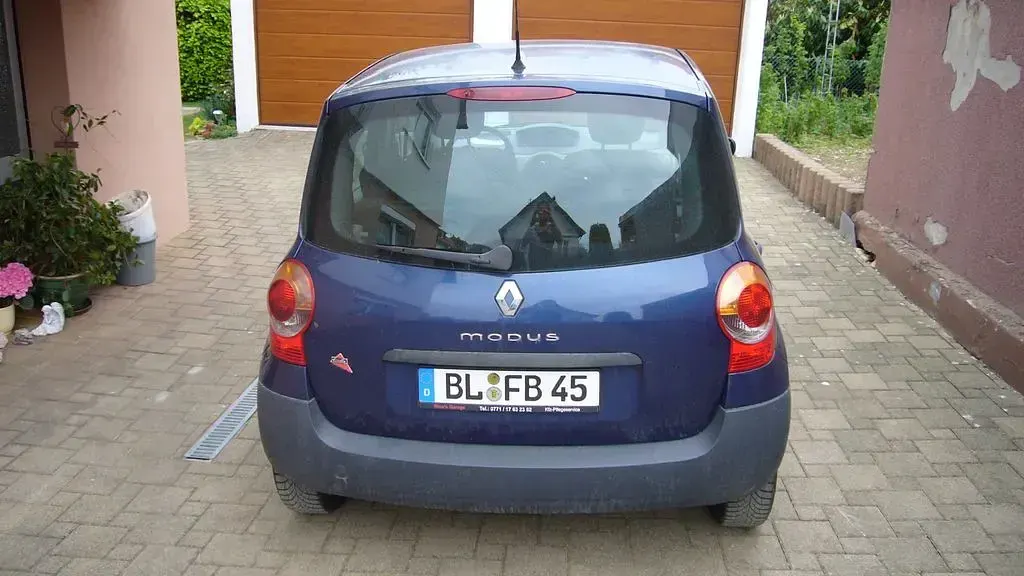 Używany Renault Modus Authentique 75 KM (55 kW) 2005 Niebieski Minivan