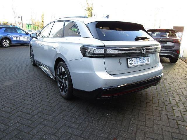 Gebraucht VW ID.7 Pro 210 kW (286 PS) 2024 Silber Kombi