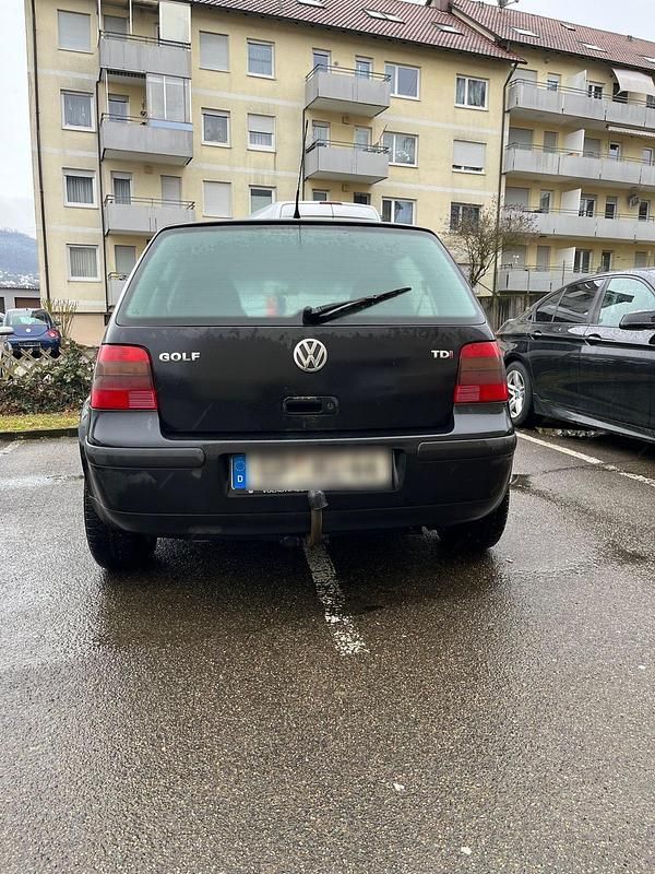 Gebraucht VW Golf IV 101 PS (74 kW) 2002 Schwarz Kleinwagen