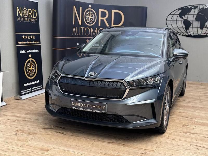 Quarzgrau metallic (metallic) Gebraucht 2021 Skoda Enyaq iV SUV | 23.989 € (Guter Preis) - Bild 1/3