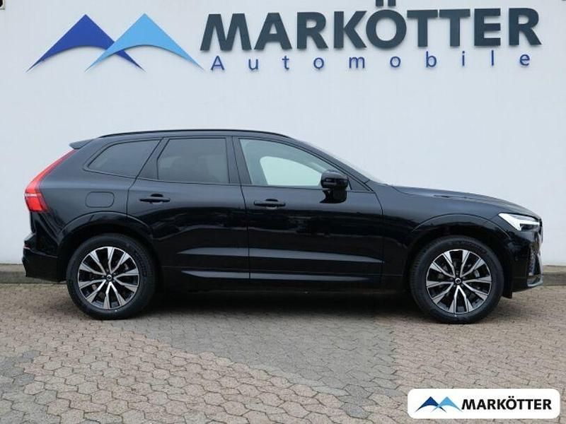 Gebraucht Volvo XC60 Plus 250 PS (183 kW) 2025 Schwarz SUV