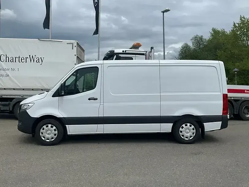 Gebraucht Mercedes Sprinter 150 PS (110 kW) 2025 Arktikweiß Van