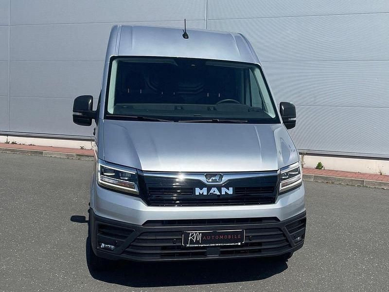 Gebraucht MAN TGE 163 PS (119 kW) 2024 Silber Van