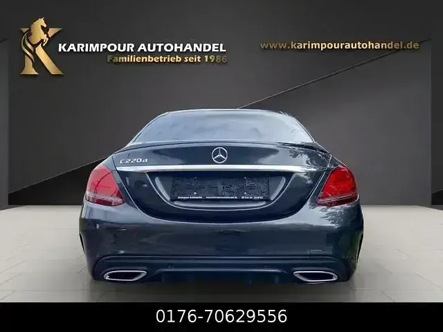 Gebraucht Mercedes C220 AMG 194 PS (142 kW) 2021 Andere Limousine