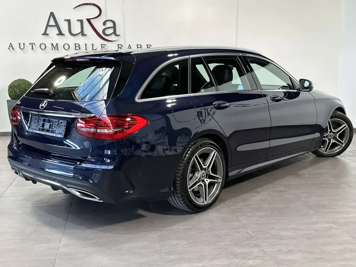 Gebraucht Mercedes C300 AMG line 258 PS (189 kW) 2021 Cavansitblau Kombi