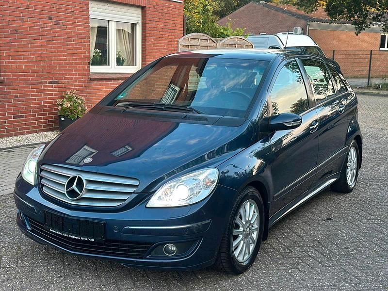 Gebraucht 2005 Mercedes B200 Van / Kleinbus | 2.950 € (Fairer Preis) - Bild 1/4