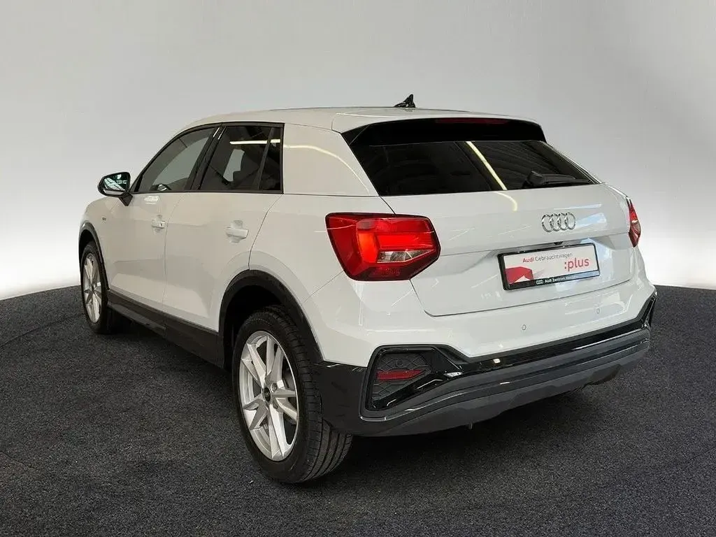 Gebraucht Audi Q2 S-Line 150 PS (110 kW) 2025 2y gletscherweiß metallic SUV