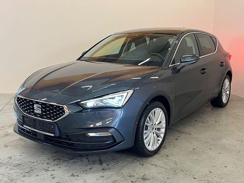 Gebraucht Seat Leon XCELLENCE 204 PS (150 kW) 2021 Grau Limousine