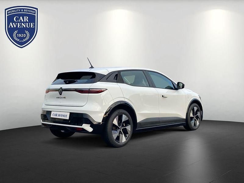 Gebraucht Renault Megane E-Tech Equilibre 96 kW (131 PS) 2022 Weiß Limousine