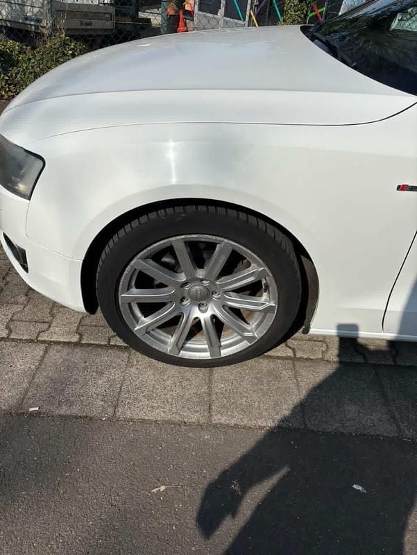 Gebraucht Audi A5 Design 177 PS (130 kW) 2011 Weiß Coupé