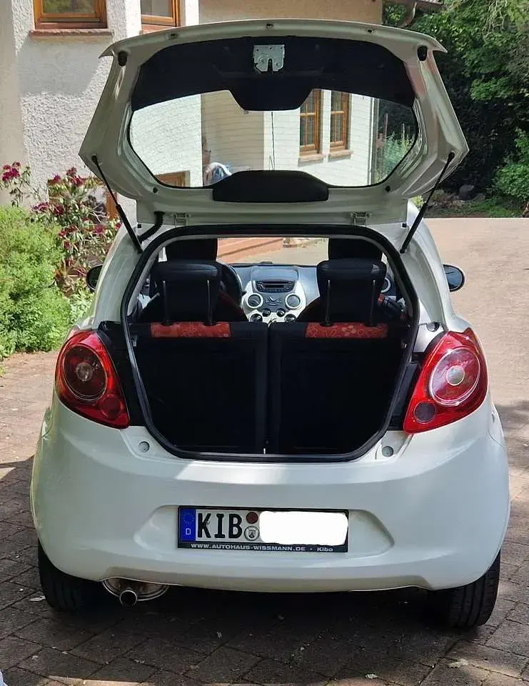 Gebraucht Ford Ka Trend 69 PS (50 kW) 2012 Kleinwagen