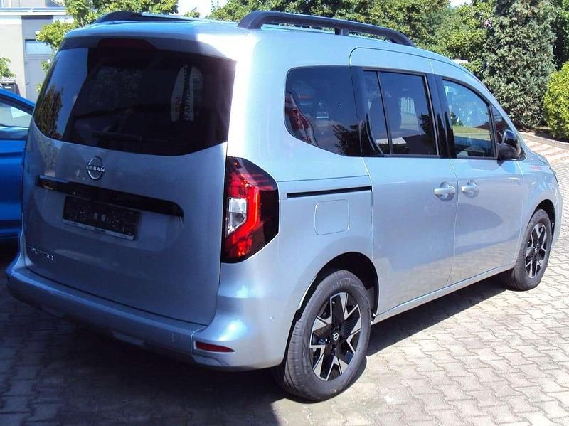 Neu Nissan Townstar N-Connecta 131 PS (96 kW) 2025 Highland grey Van
