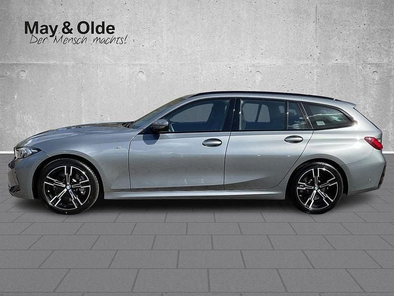 Gebraucht BMW 330 Performance 245 PS (180 kW) 2025 Grau Kombi