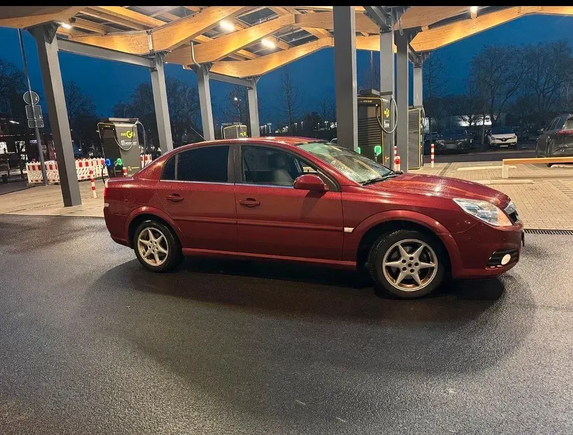Gebraucht Opel Vectra 2005 Rot Limousine