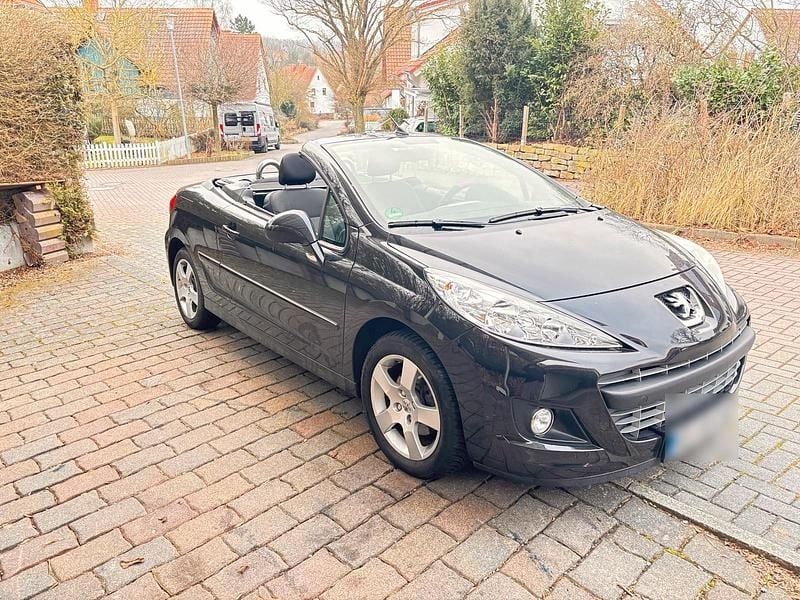 Gebraucht Peugeot 207 CC 120 PS (88 kW) 2012 Schwarz Cabrio