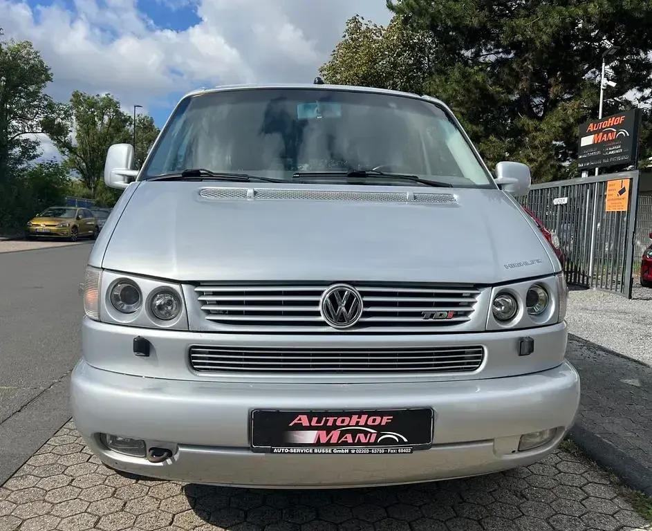 Gebraucht VW T4 151 PS (111 kW) 2002 Braun Van