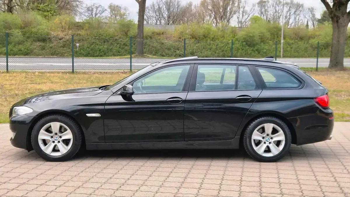 Brugt BMW 525 204 HK (150 kW) 2010 Sort Stationcar