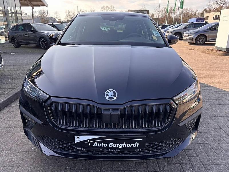 Neu Skoda Scala 150 PS (110 kW) 2026 Schwarzmagic perleffekt Kleinwagen