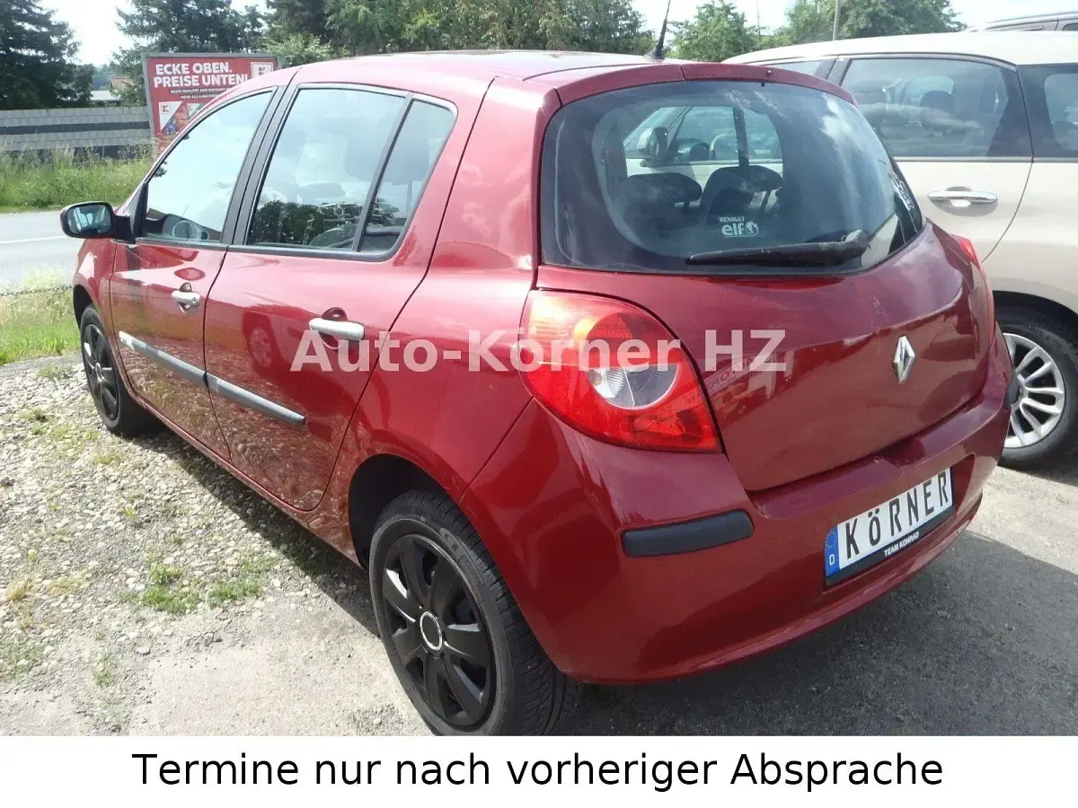 Gebraucht Renault Clio II Rip Curl 101 PS (74 kW) 2009 Rot Limousine