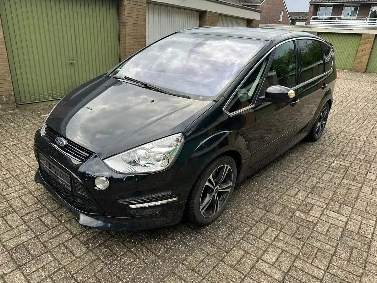 Gebraucht Ford S-MAX Titanium 203 PS (149 kW) 2012 Schwarz Van / Kleinbus