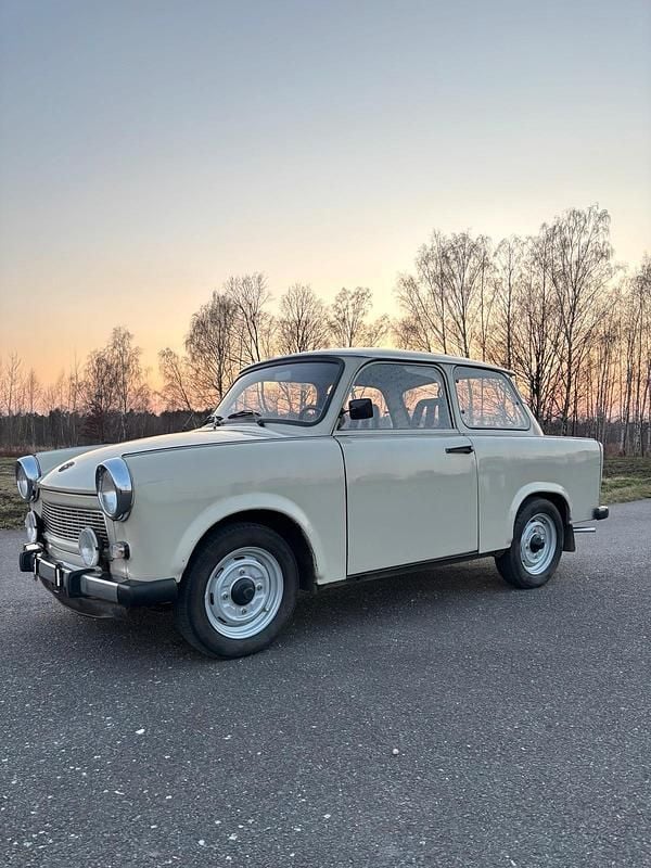 Gebraucht Trabant 601 26 PS (19 kW) 1988 Weiß Limousine