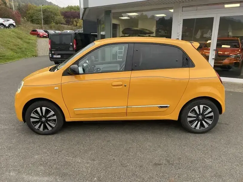 Brugt Renault Twingo Techno 60 kW (82 HK) 2023 Gul Hatchback