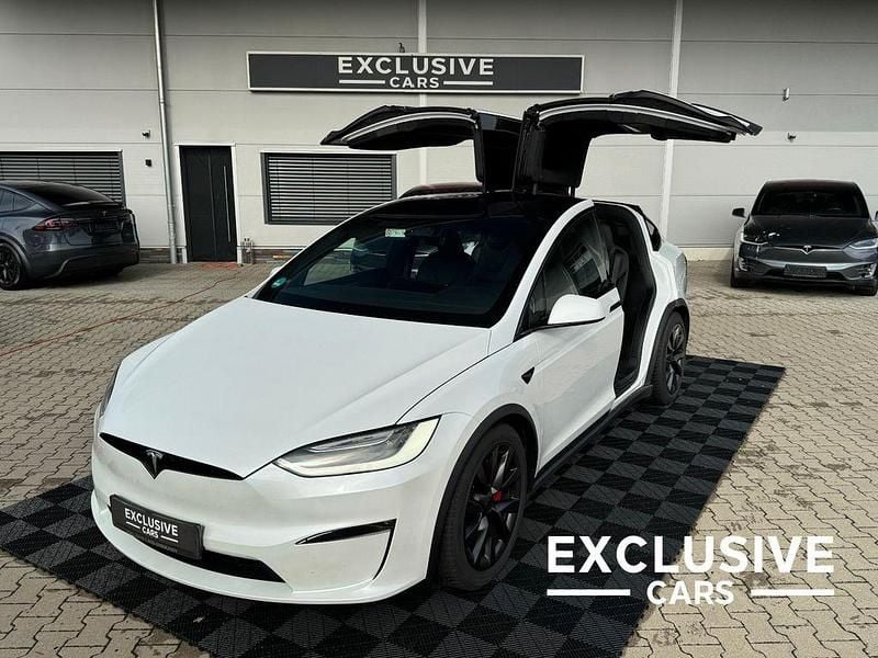 Weiß Gebraucht 2023 Tesla Model X Plaid SUV | 87.950 € (Fairer Preis) - Bild 1/4