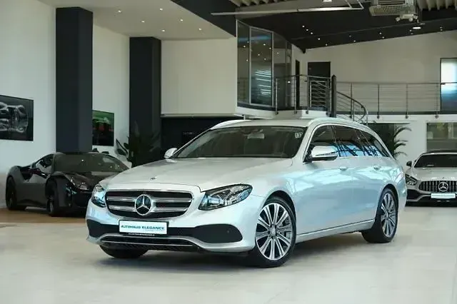 Używany Mercedes E400 Avantgarde 333 KM (244 kW) 2017 Kombi