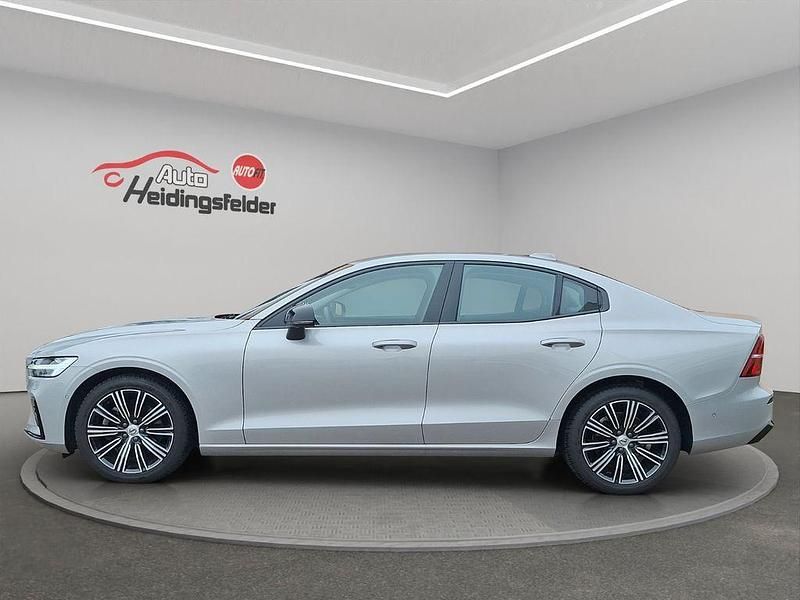 Gebraucht Volvo S60 Plus 197 PS (144 kW) 2023 Grau Limousine