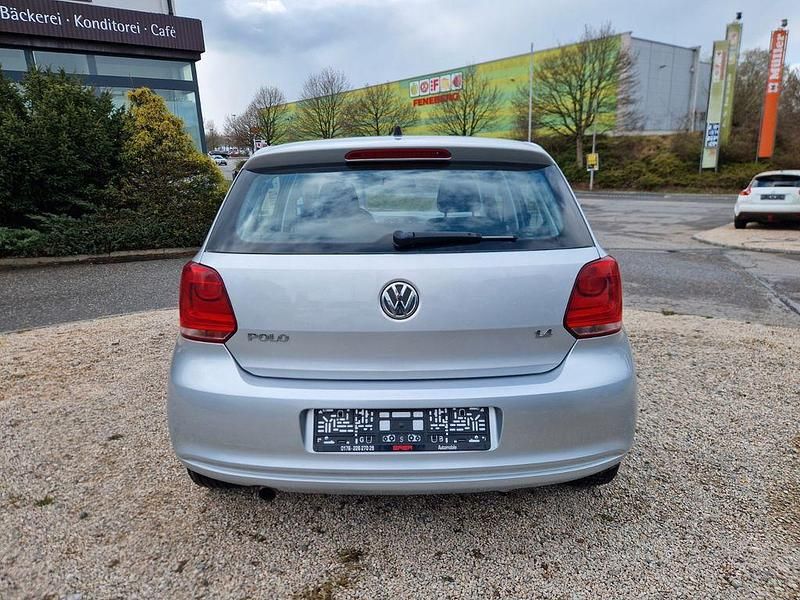 Gebraucht VW Polo Style 86 PS (63 kW) 2011 Silber Kleinwagen
